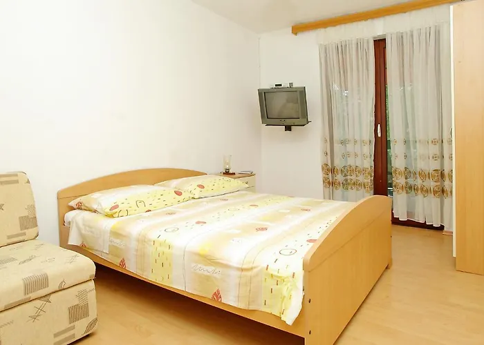 公寓 Sarenko-2 By Interhome 尼亚卢卡